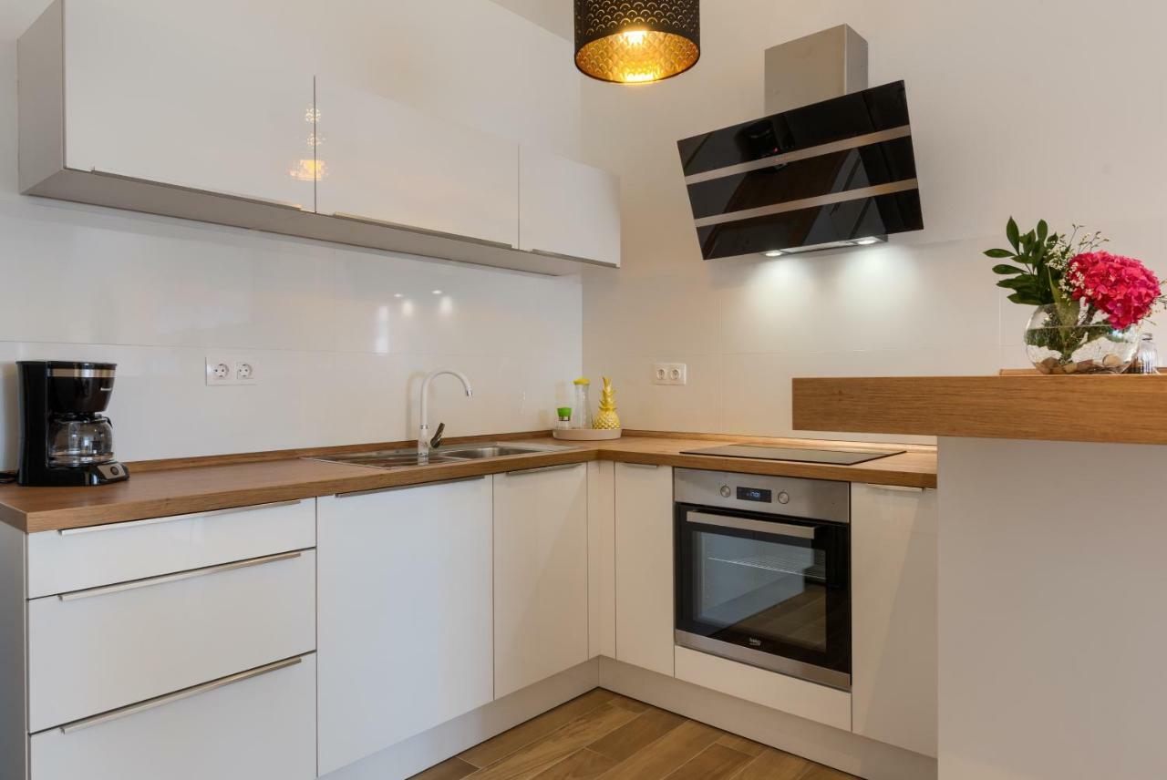 Apartments Dream In Arena 2 Pula Center Free Parking Екстер'єр фото