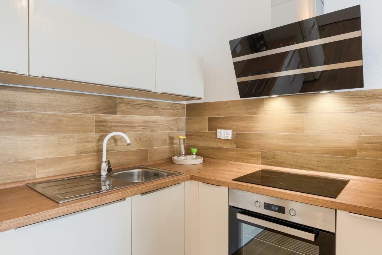 Apartments Dream In Arena 2 Pula Center Free Parking Екстер'єр фото